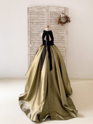 Black Velvet Gold Jacquard Keyhole Back Wedding Party Flower Girl Dress Ball Gown with Train
