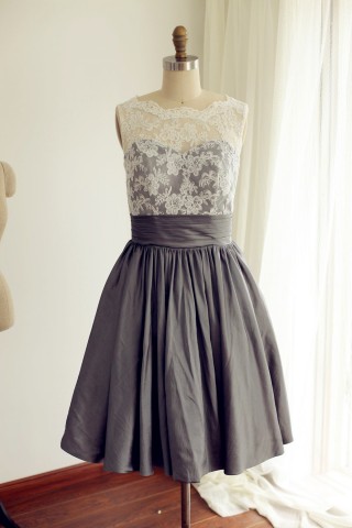V Back Ivory Lace /Grey Taffeta Tea Length Short Bridesmaid Dress 