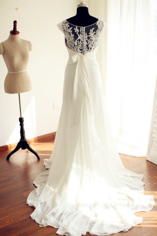 Cap Sleeves Ivory Lace Beaded Chiffon Wedding Dress 
