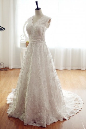 Princessly.com-K1001954-Vintage Inspired Lace Wedding Dress with Cathedral Train V Neck Bridal Gown-20