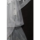 Princessly.com-K1000337-Short Elbow Length Horsehair Trim Lace Wedding Veil-01