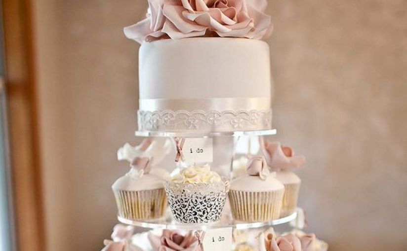5 Amazing Summer Wedding Cake Ideas