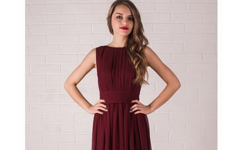 5 Mother Of The Bride Or Groom Dresses For A Fall Wedding