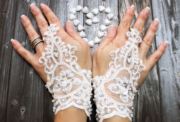 Delicate beaded wedding gloves